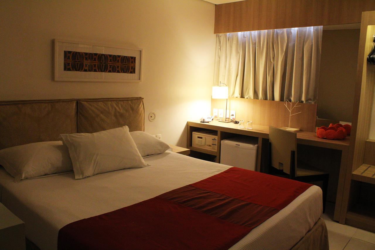 Iu-á Hotel Juazeiro do Norte Esterno foto