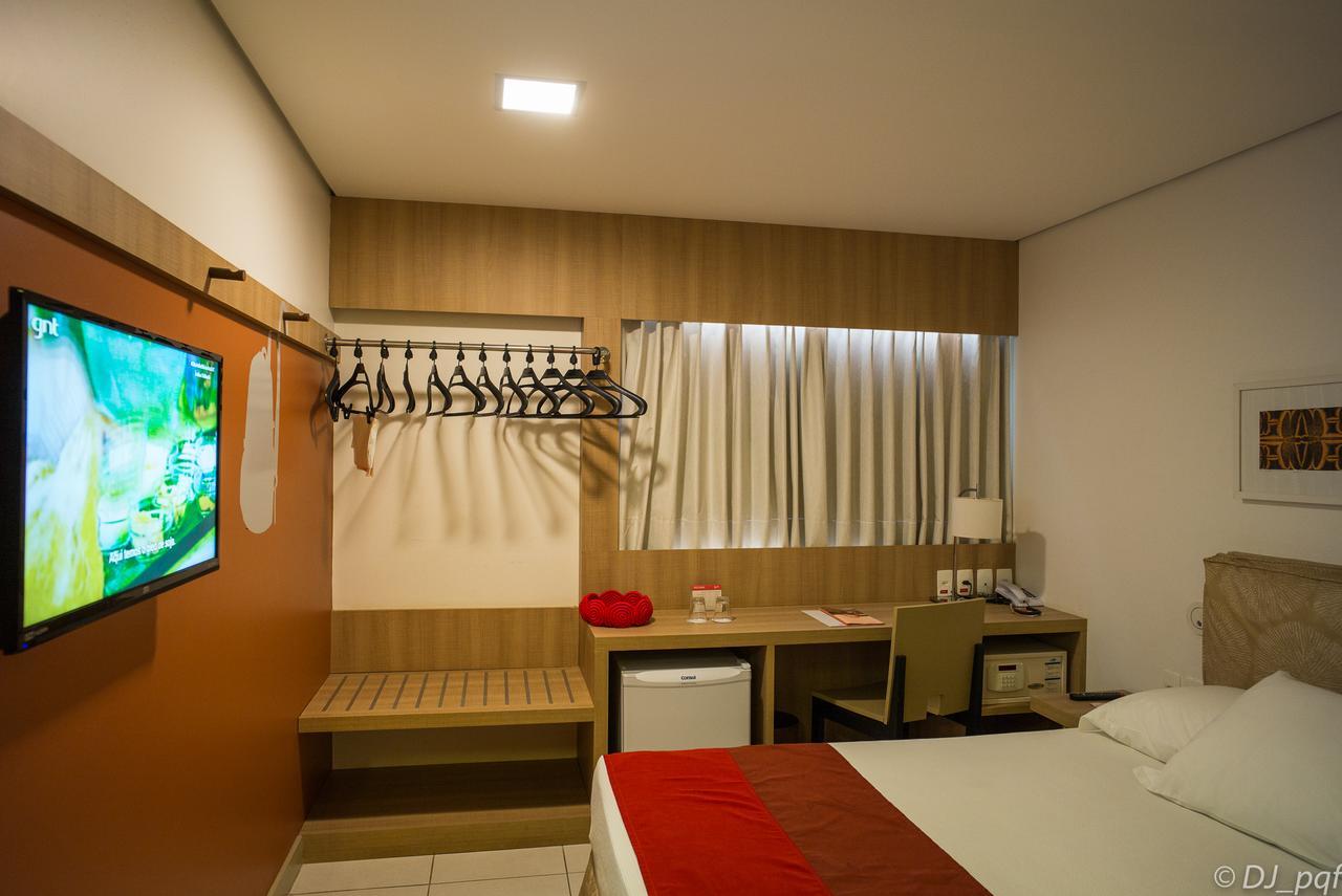 Iu-á Hotel Juazeiro do Norte Esterno foto
